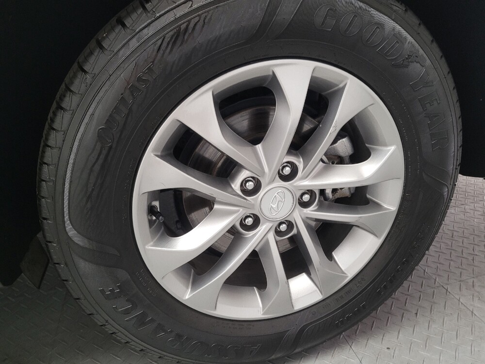 2019 Hyundai Santa Fe in Downey, CA 90241 - 18130860 31