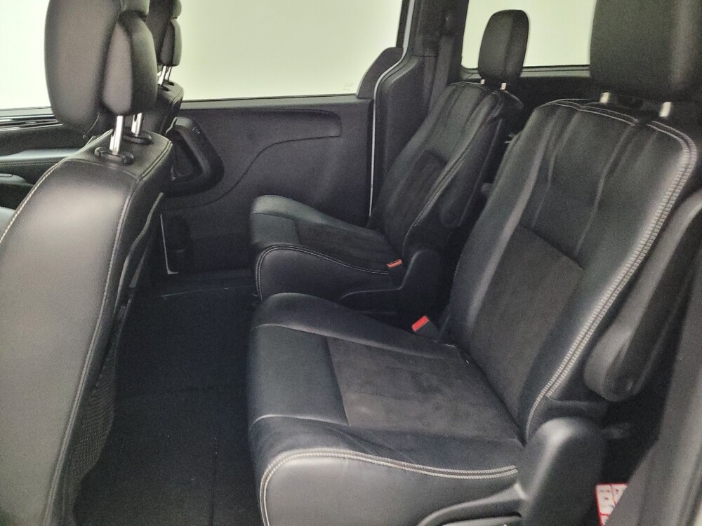 2020 Dodge Grand Caravan in Torrance, CA 90504 - 18130862 18