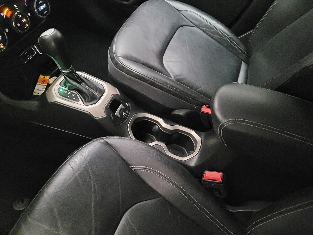 2016 Jeep Renegade in Riverside, CA 92504 - 18130863 26