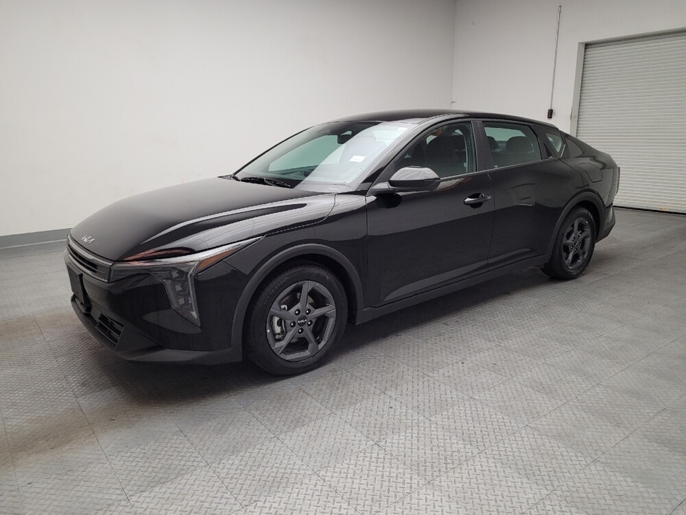 2025 Kia K4 in Riverside, CA 92504 - 18130867 2