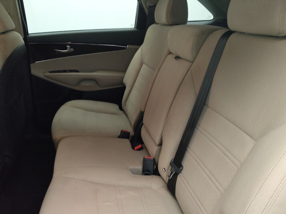 2019 Kia Sorento in Athens, GA 30606 - 18130869 18