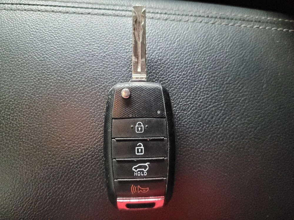 2020 Kia Sportage in Marietta, GA 30062 - 18130870 32