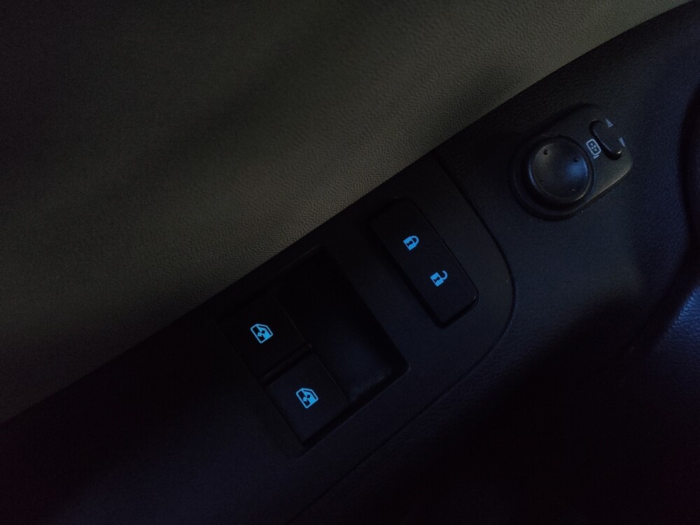 2015 Chevrolet Camaro in Pelham, AL 35124 - 18130872 27