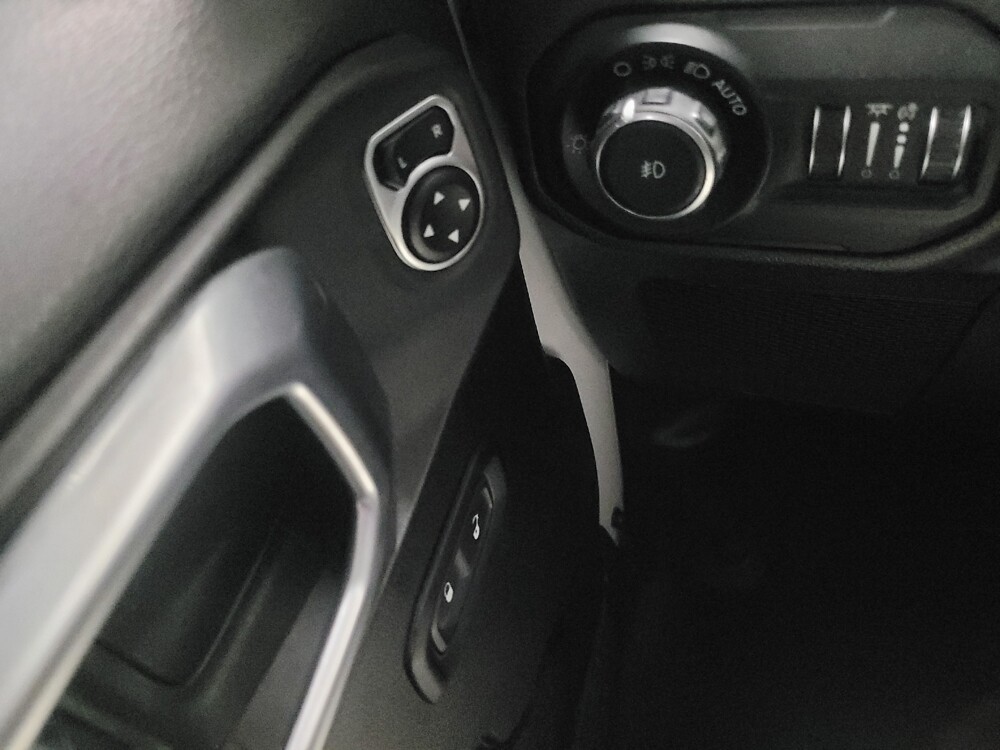 2019 Jeep Wrangler in Jackson, MS 39211 - 18130875 27