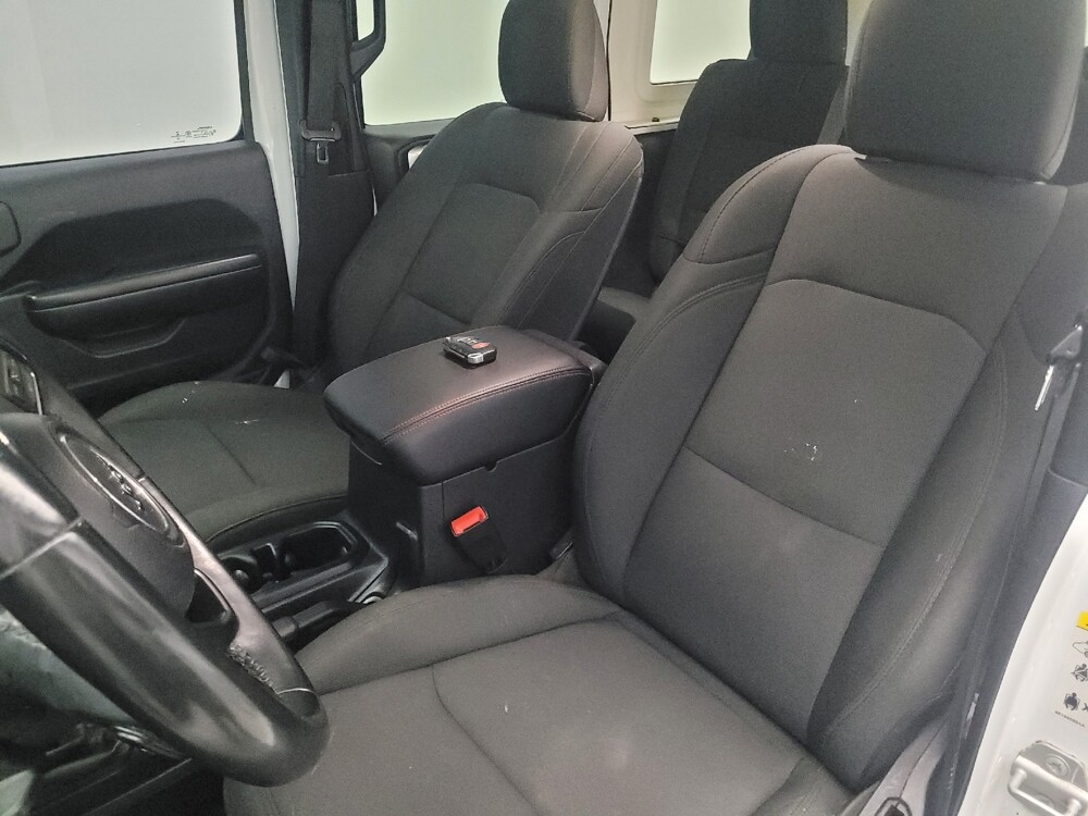 2019 Jeep Wrangler in Jackson, MS 39211 - 18130875 17