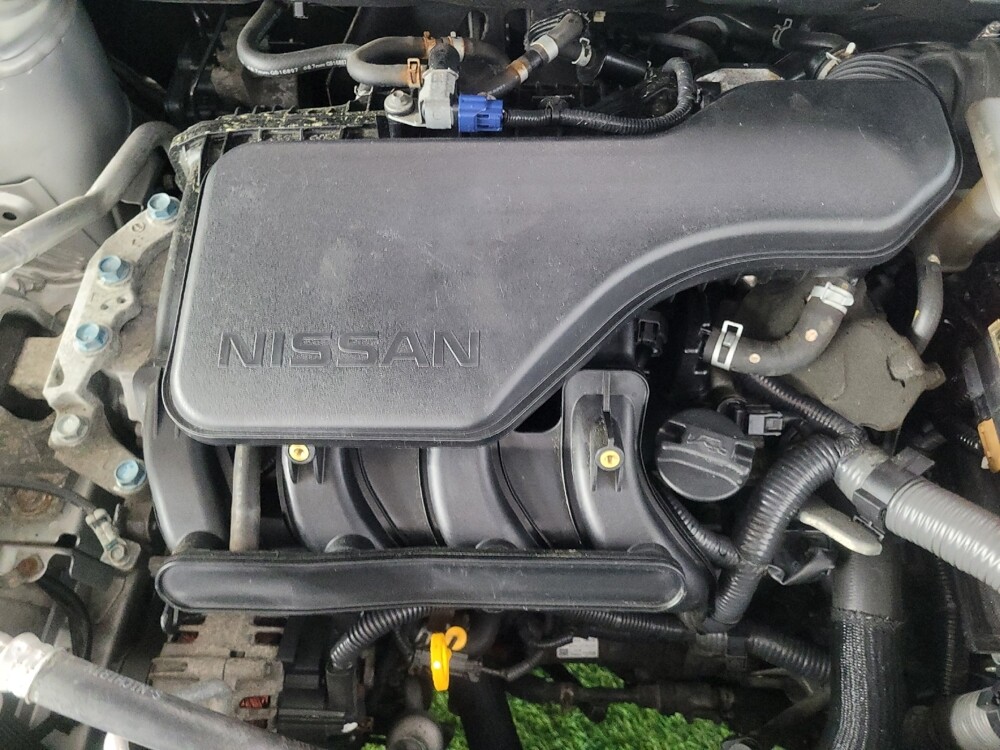 2018 Nissan Rogue Sport in Union City, GA 30291 - 18130877 30