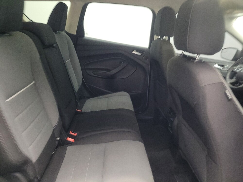 2014 Ford Escape in Knoxville, TN 37923 - 18130882 19