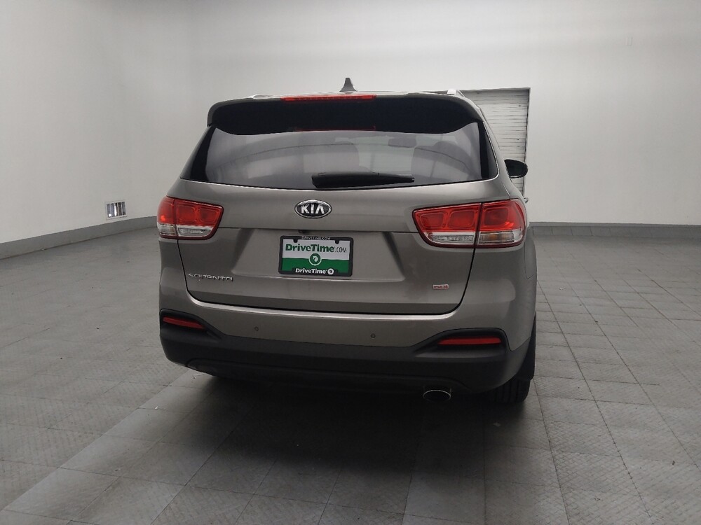 2018 Kia Sorento in Union City, GA 30291 - 18130890 7