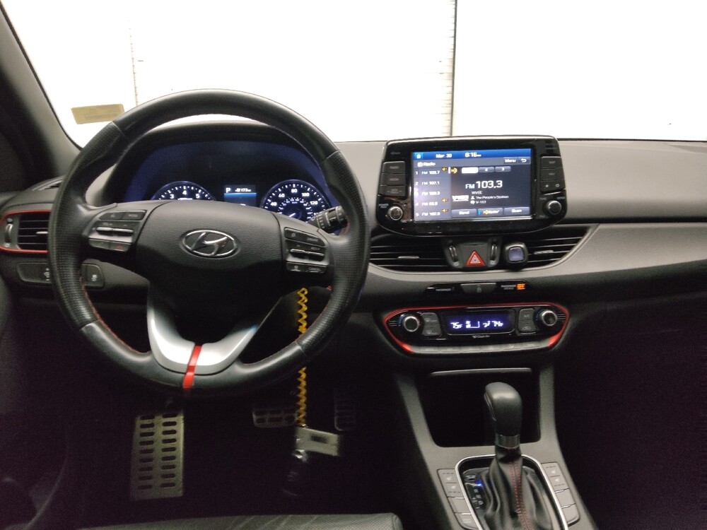 2018 Hyundai Elantra in Pelham, AL 35124 - 18130892 22