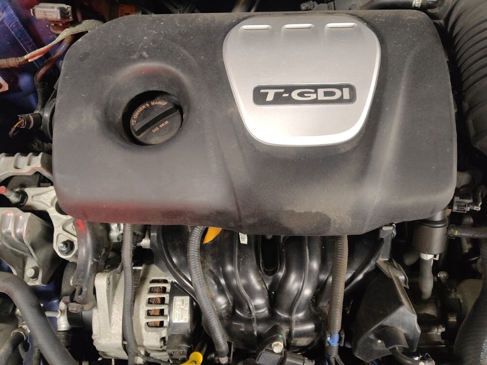 2018 Hyundai Elantra in Pelham, AL 35124 - 18130892 30