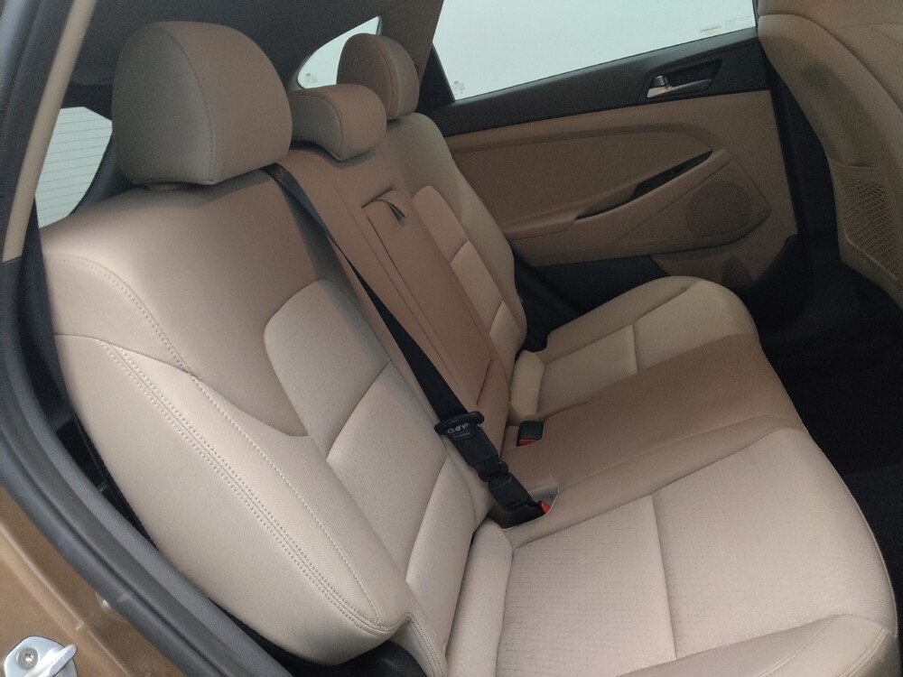 2016 Hyundai Tucson in Chattanooga, TN 37421 - 18130893 19