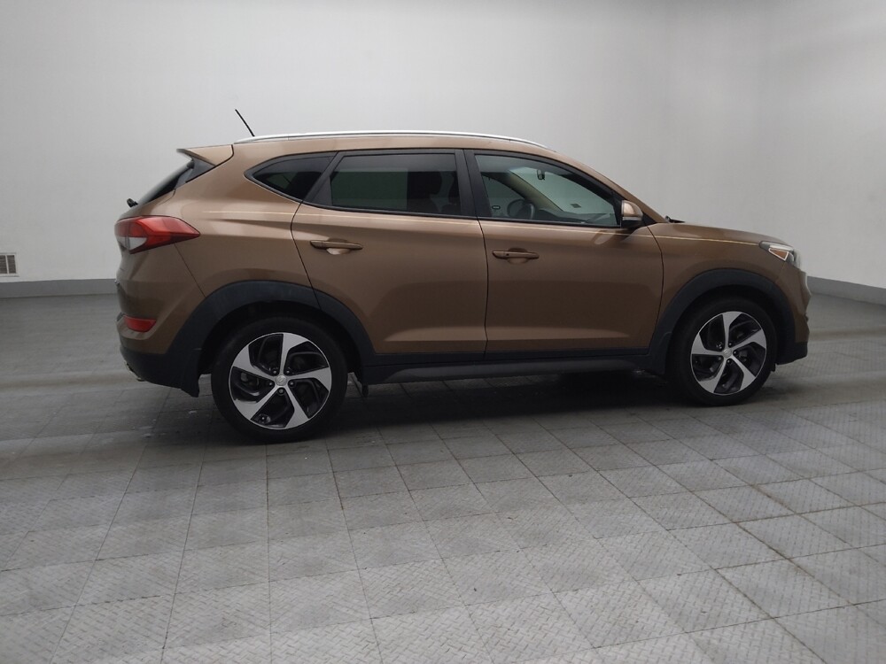 2016 Hyundai Tucson in Chattanooga, TN 37421 - 18130893 10