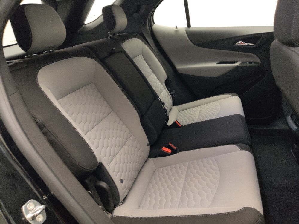 2018 Chevrolet Equinox in Knoxville, TN 37923 - 18130902 19