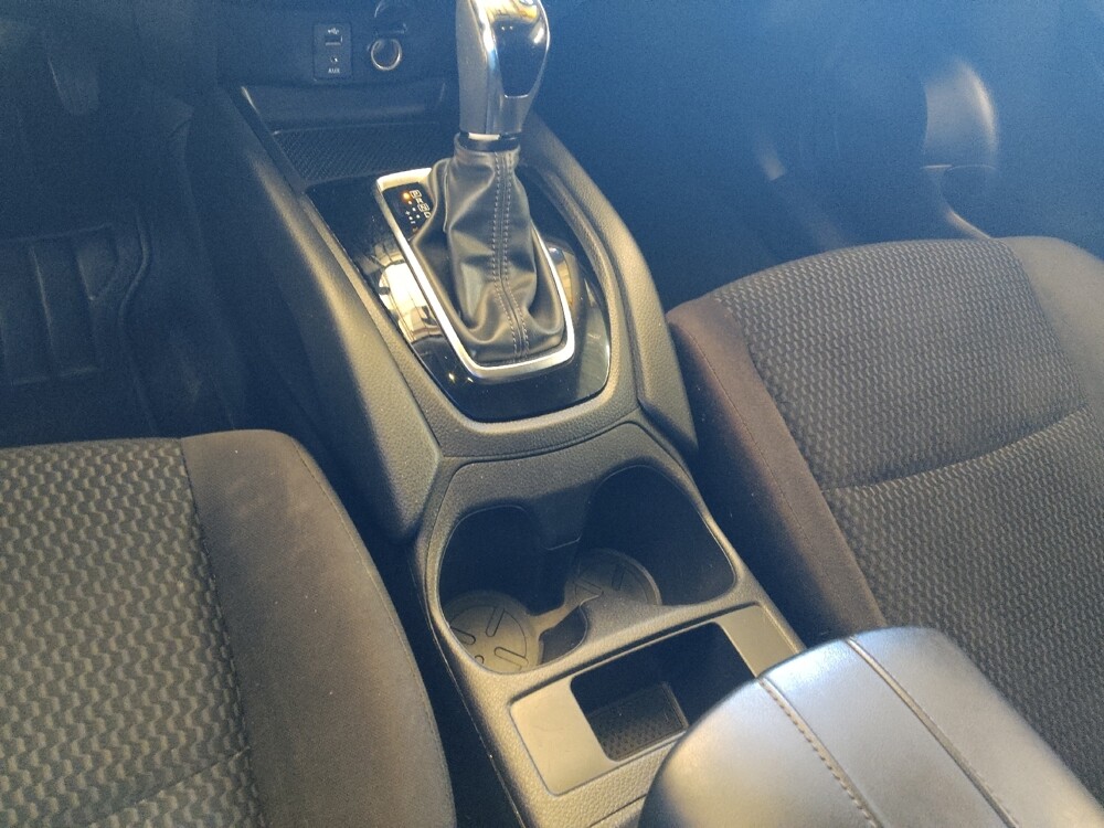 2018 Nissan Rogue Sport in Union City, GA 30291 - 18130904 26