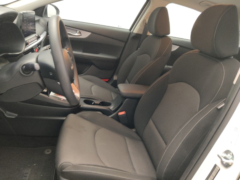 2023 Kia Forte in Marietta, GA 30062 - 18130905 17
