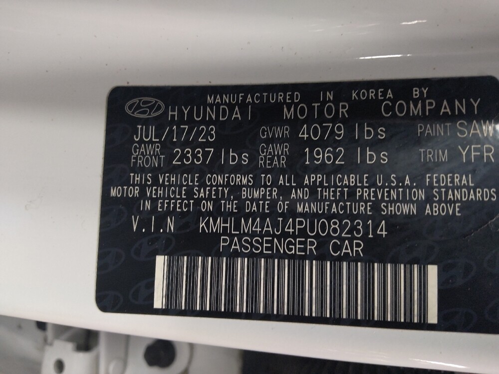 2023 Hyundai Elantra in Knoxville, TN 37923 - 18130917 33