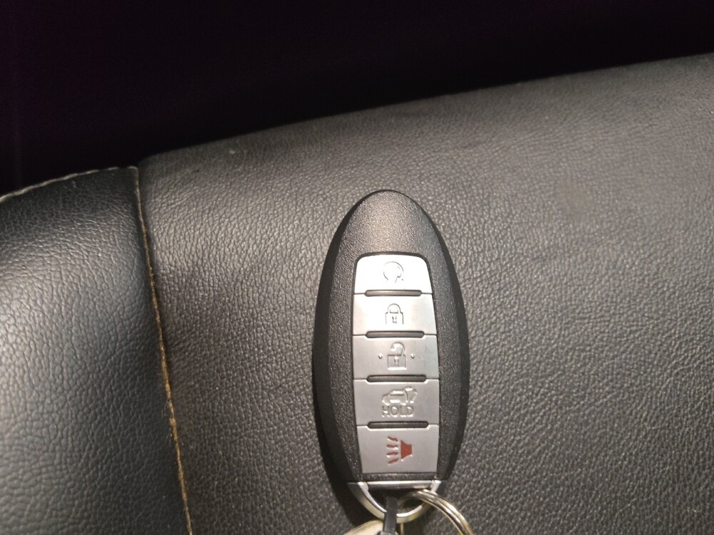 2019 Nissan Pathfinder in Fort Worth, TX 76116 - 18130923 32