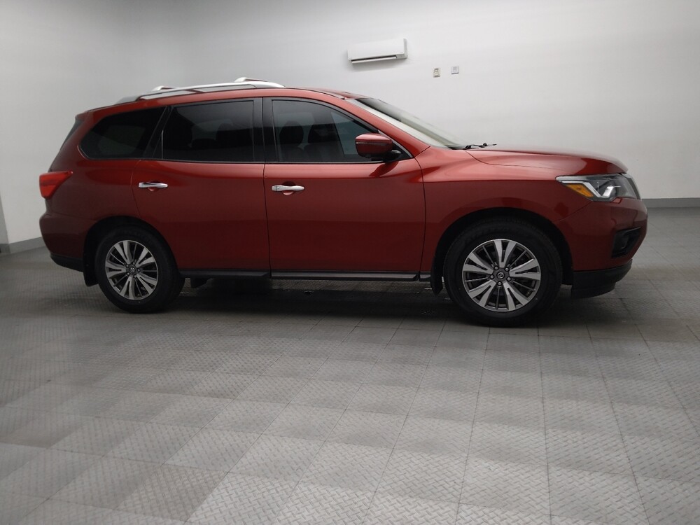 2019 Nissan Pathfinder in Fort Worth, TX 76116 - 18130923 11