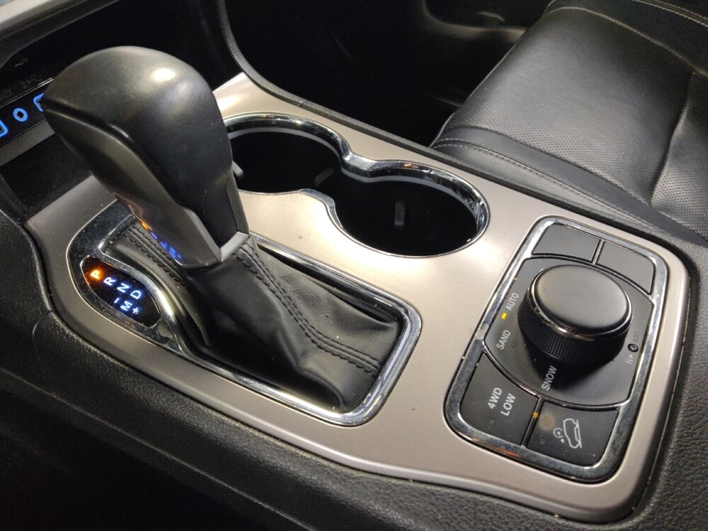 2021 Jeep Grand Cherokee in Houston, TX 77060 - 18130924 26