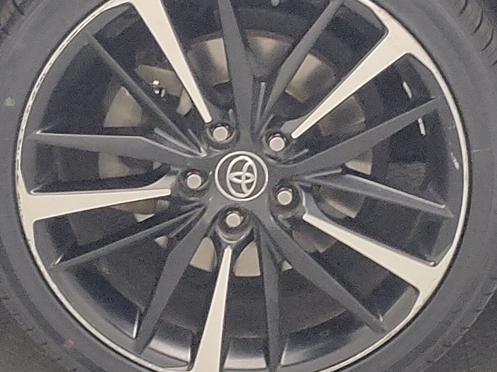 2018 Toyota Camry in Arlington, TX 76011 - 18130937 31