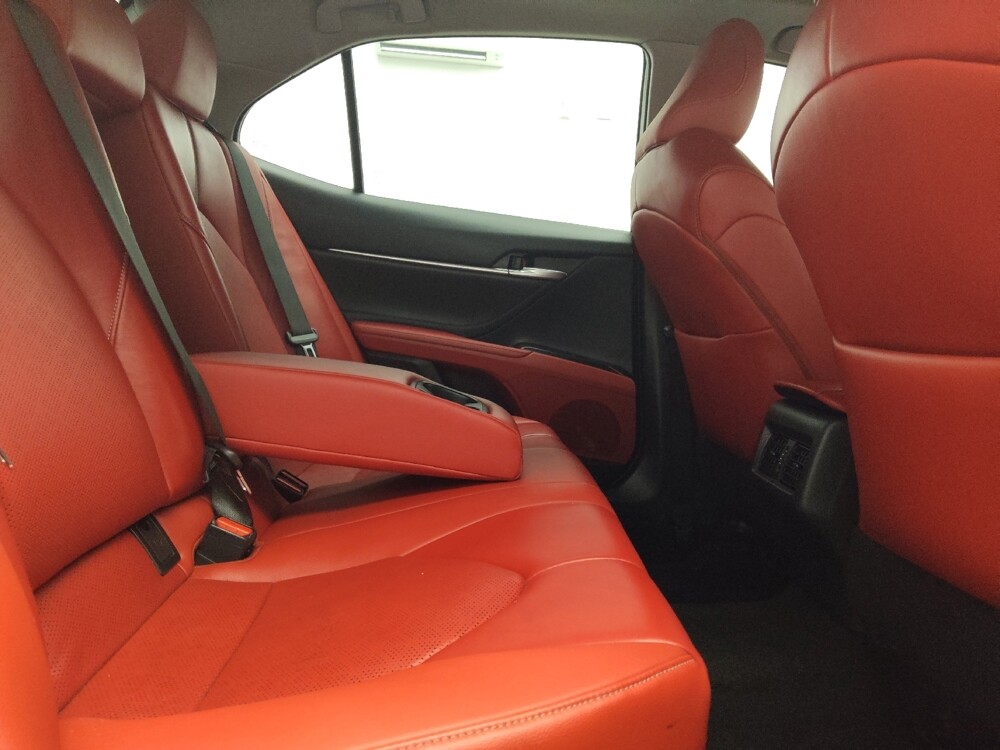 2018 Toyota Camry in Arlington, TX 76011 - 18130937 19