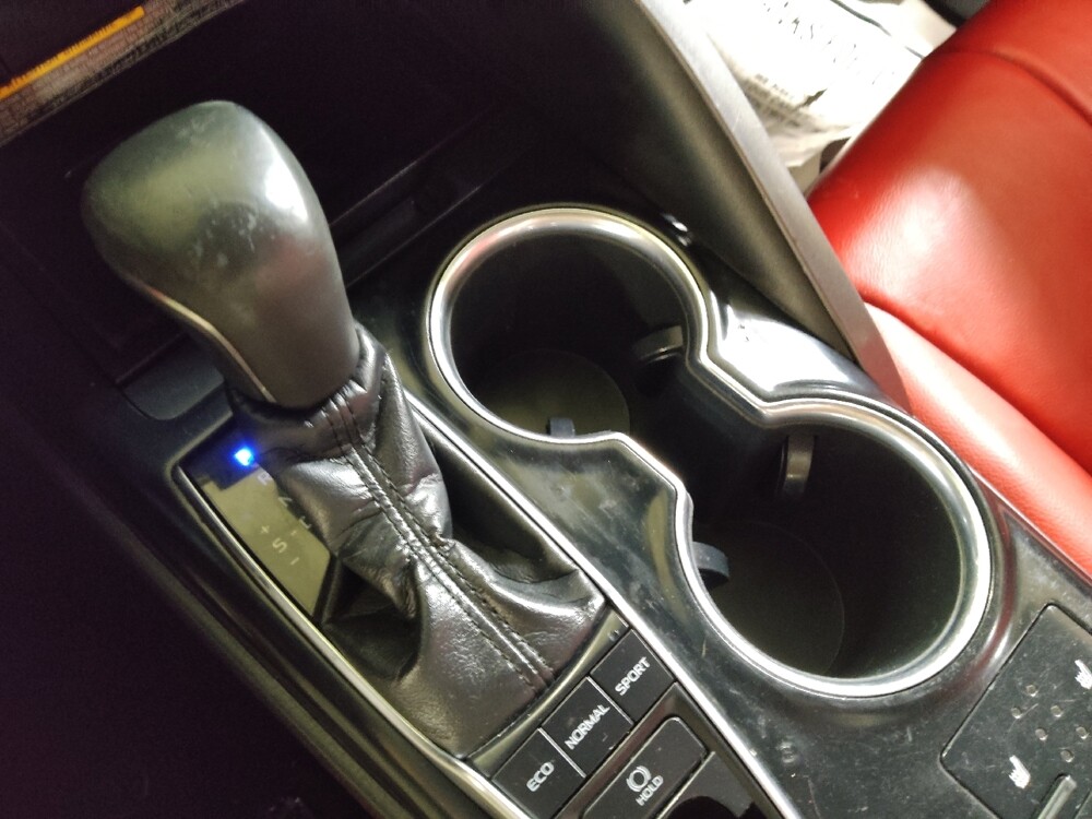 2018 Toyota Camry in Arlington, TX 76011 - 18130937 26