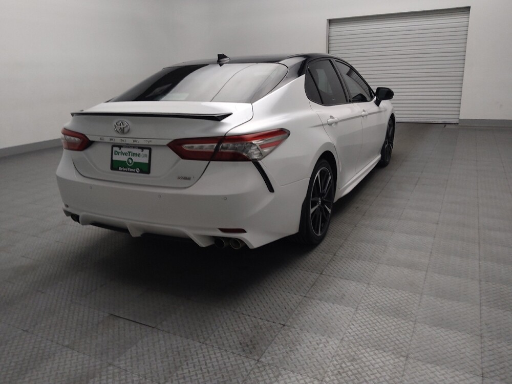 2018 Toyota Camry in Arlington, TX 76011 - 18130937 9