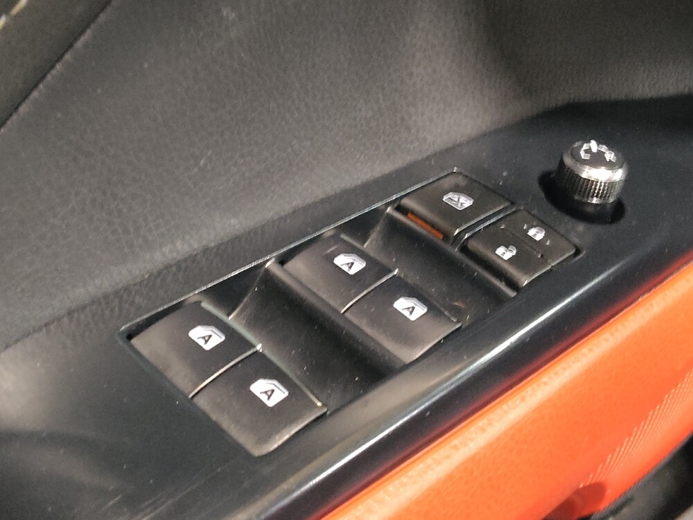 2018 Toyota Camry in Arlington, TX 76011 - 18130937 27