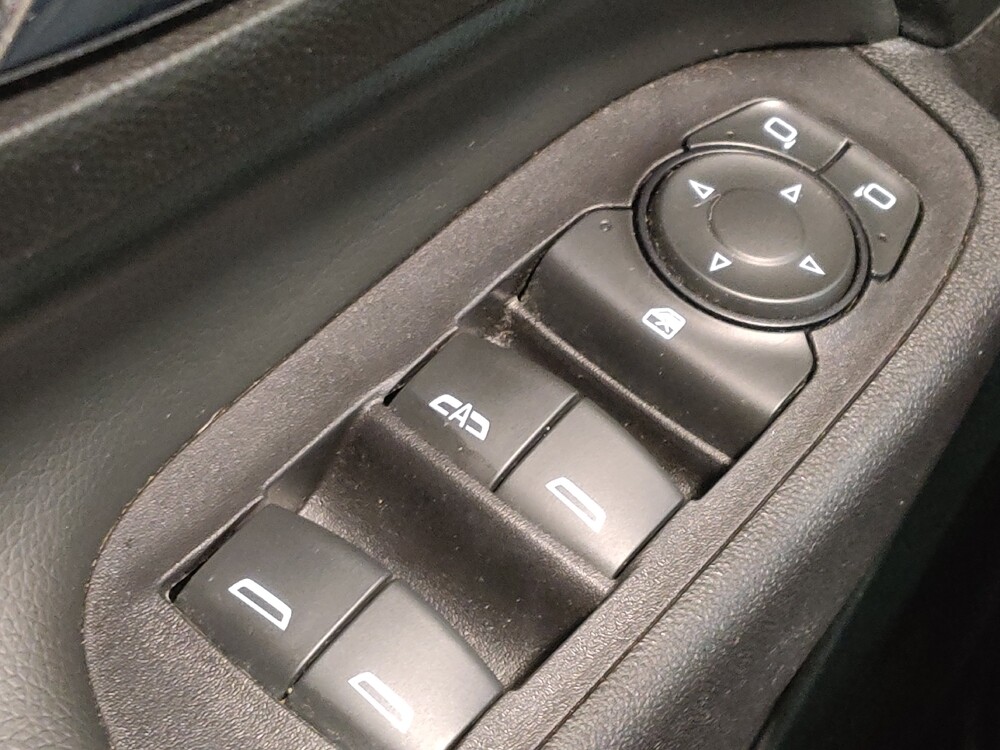 2020 Chevrolet Equinox in Lubbock, TX 79424 - 18130942 27