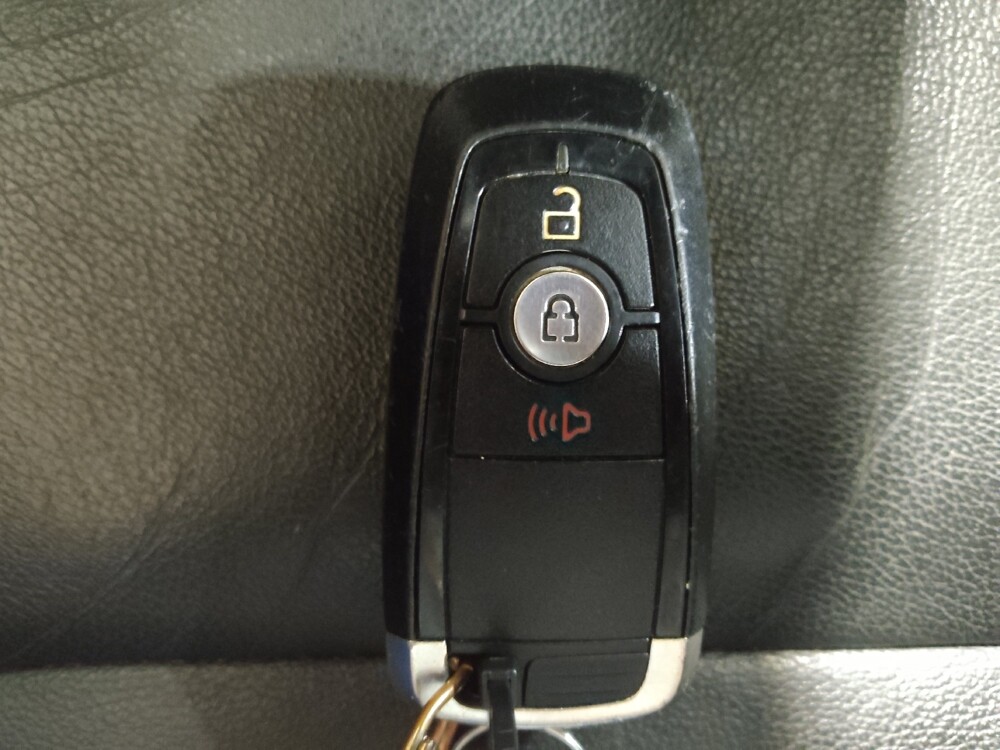 2018 Ford Edge in Fort Worth, TX 76116 - 18130944 32