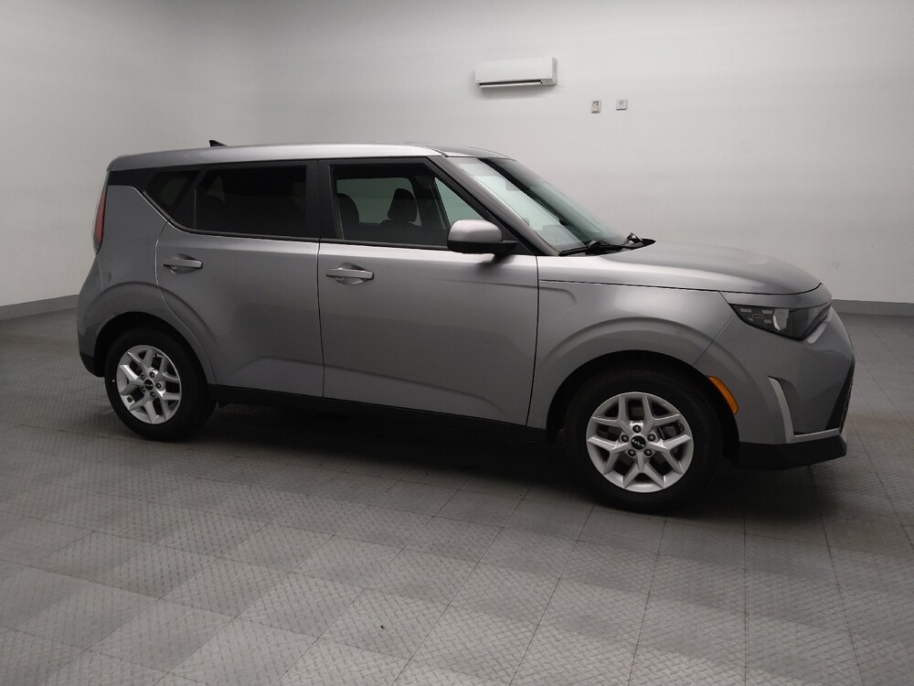 2025 Kia Soul in Fort Worth, TX 76116 - 18130945 11
