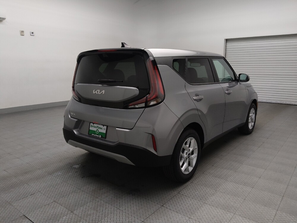 2025 Kia Soul in Fort Worth, TX 76116 - 18130945 9