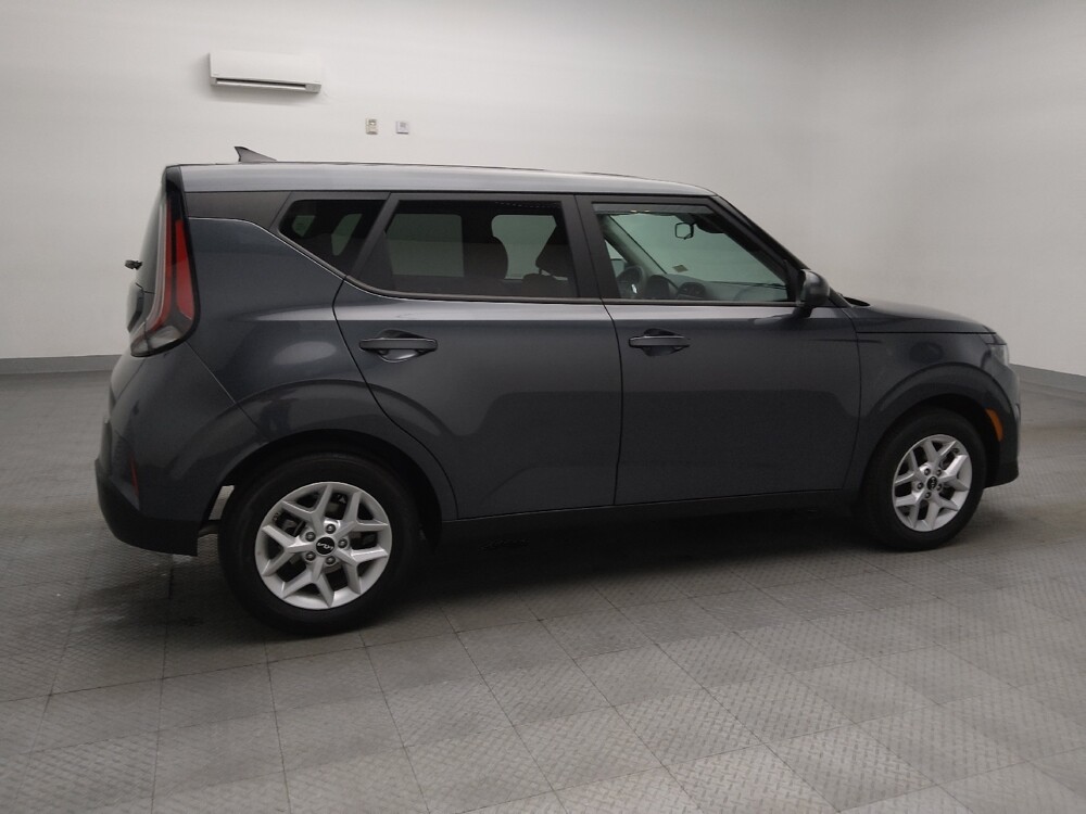 2025 Kia Soul in Fort Worth, TX 76116 - 18130946 10