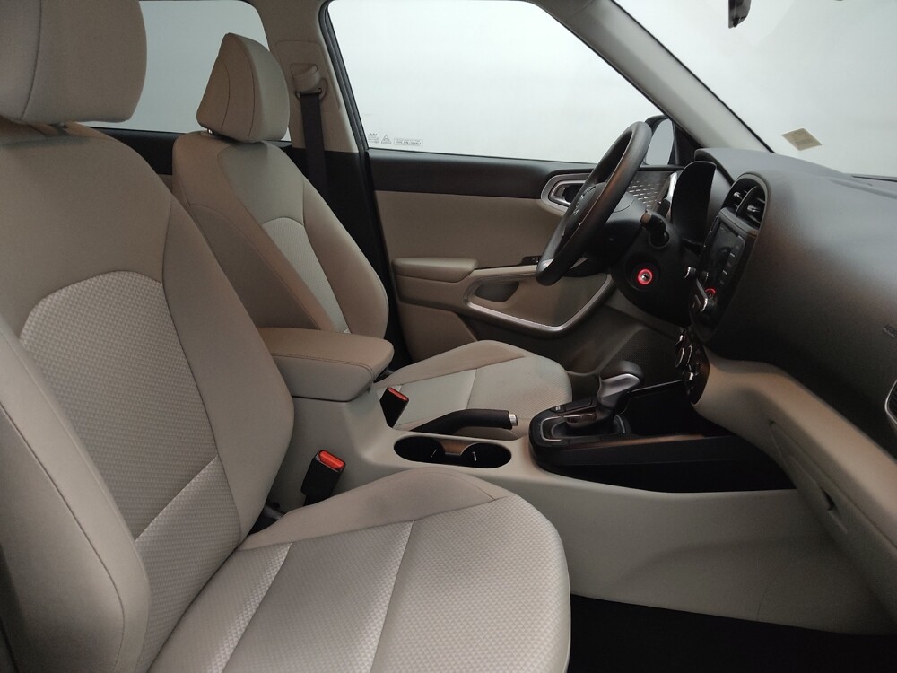 2025 Kia Soul in Fort Worth, TX 76116 - 18130946 21