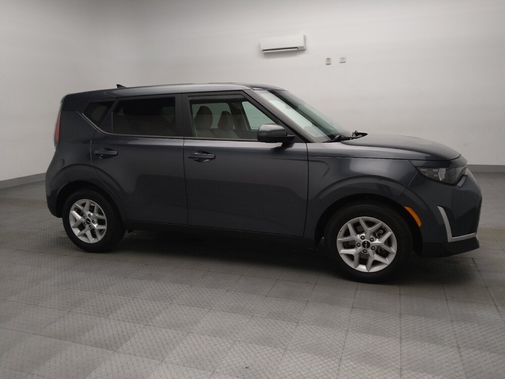2025 Kia Soul in Fort Worth, TX 76116 - 18130946 11