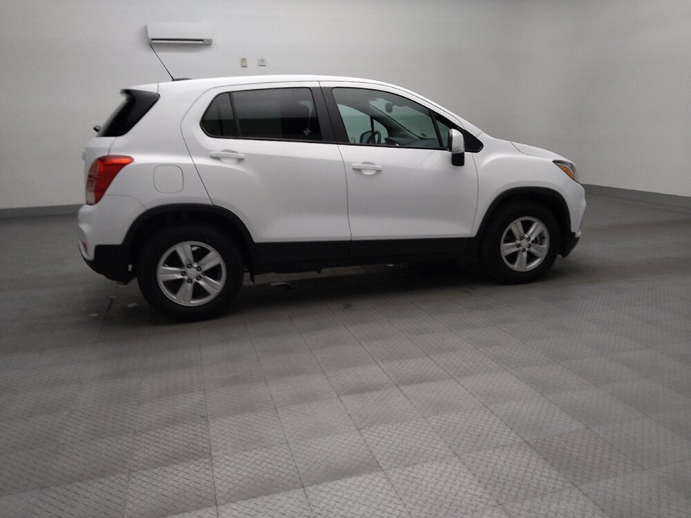2022 Chevrolet Trax in Lubbock, TX 79424 - 18130948 10