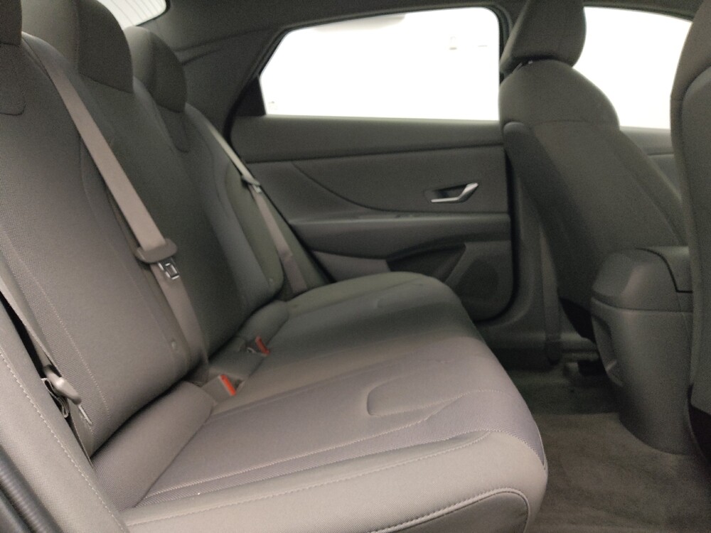 2024 Hyundai Elantra in Fort Worth, TX 76116 - 18130949 19