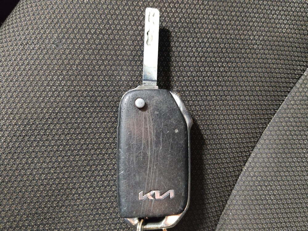 2023 Kia Forte in Arlington, TX 76011 - 18130953 32