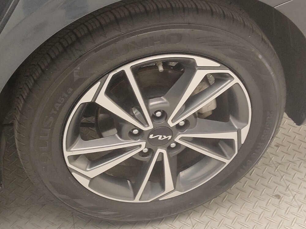 2023 Kia Forte in Arlington, TX 76011 - 18130953 31