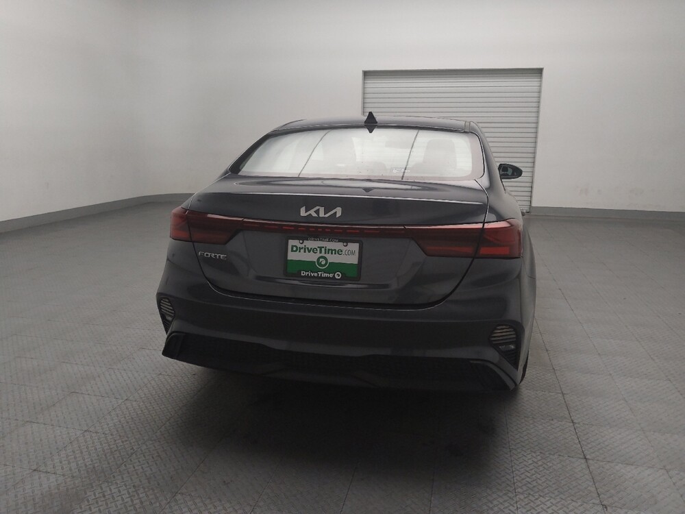 2023 Kia Forte in Arlington, TX 76011 - 18130953 7