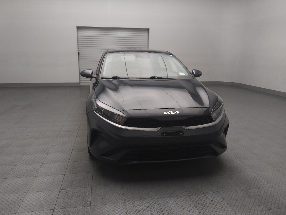 2023 Kia Forte in Arlington, TX 76011 - 18130953 14
