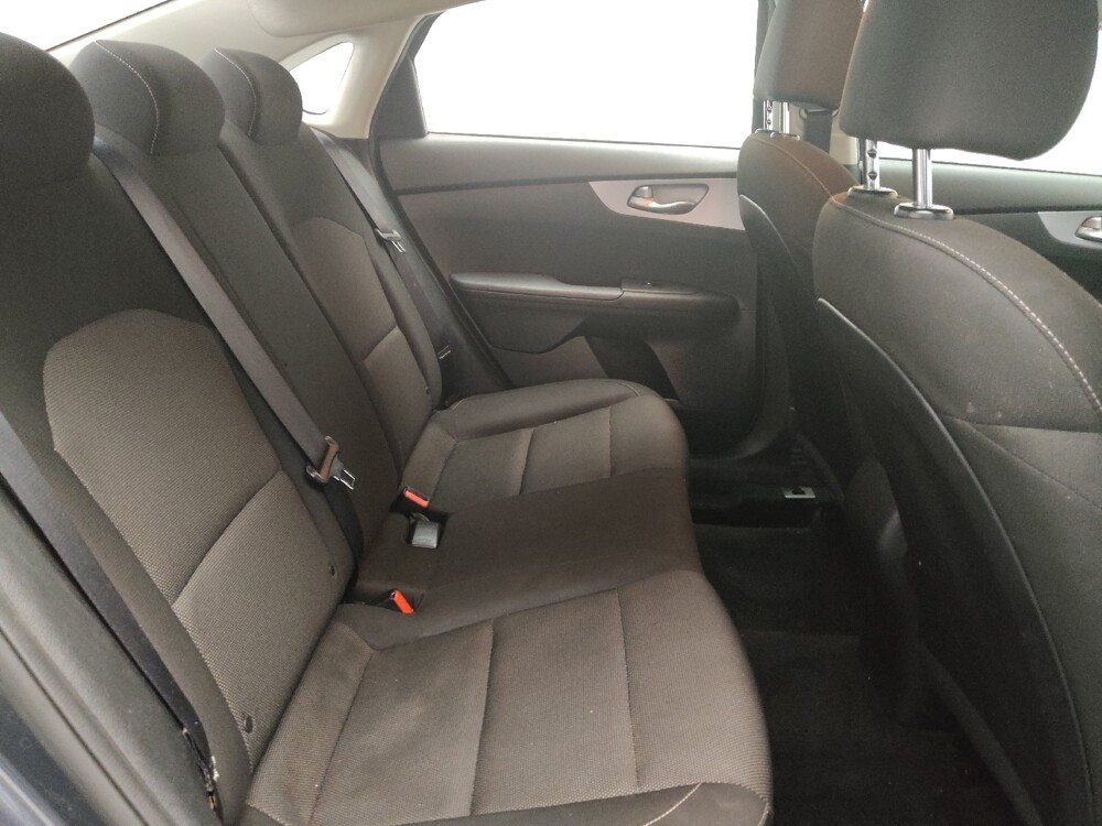 2023 Kia Forte in Arlington, TX 76011 - 18130953 19