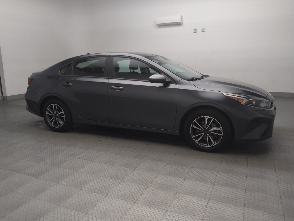 2023 Kia Forte in Arlington, TX 76011 - 18130953 11