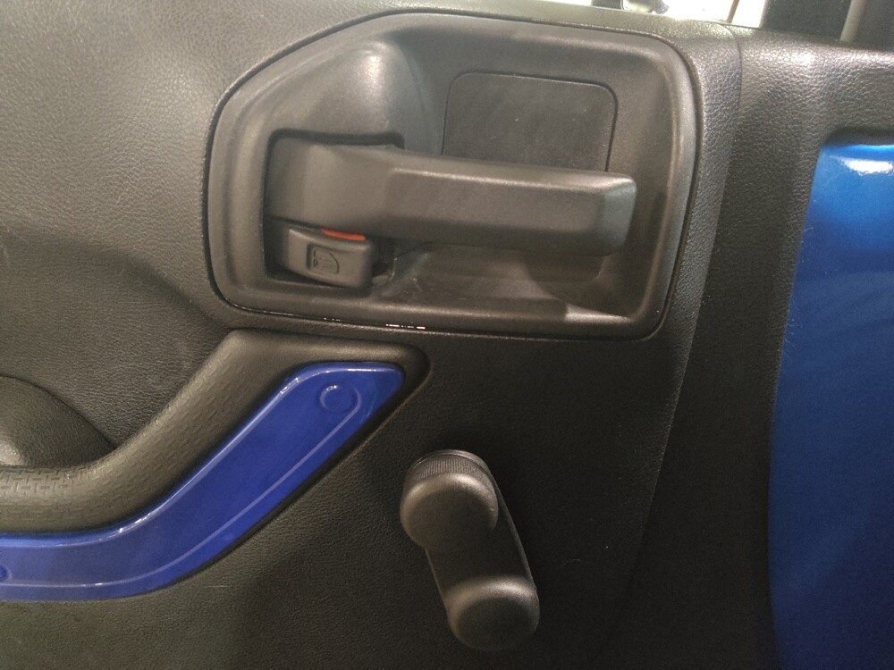 2016 Jeep Wrangler in Lubbock, TX 79424 - 18130954 27