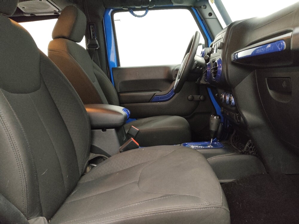 2016 Jeep Wrangler in Lubbock, TX 79424 - 18130954 21