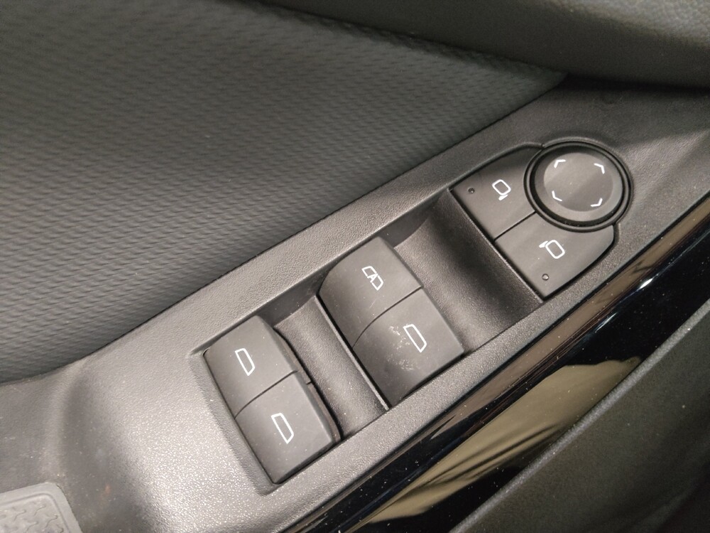 2025 Chevrolet Equinox in Fort Worth, TX 76116 - 18130958 27