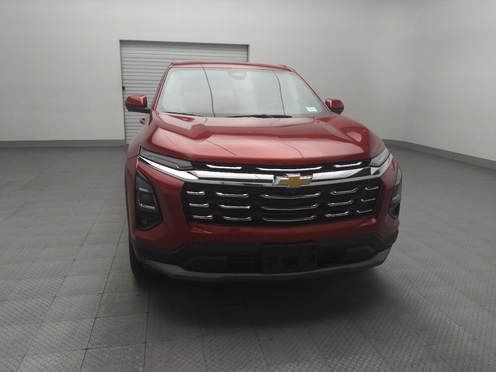 2025 Chevrolet Equinox in Fort Worth, TX 76116 - 18130958 14