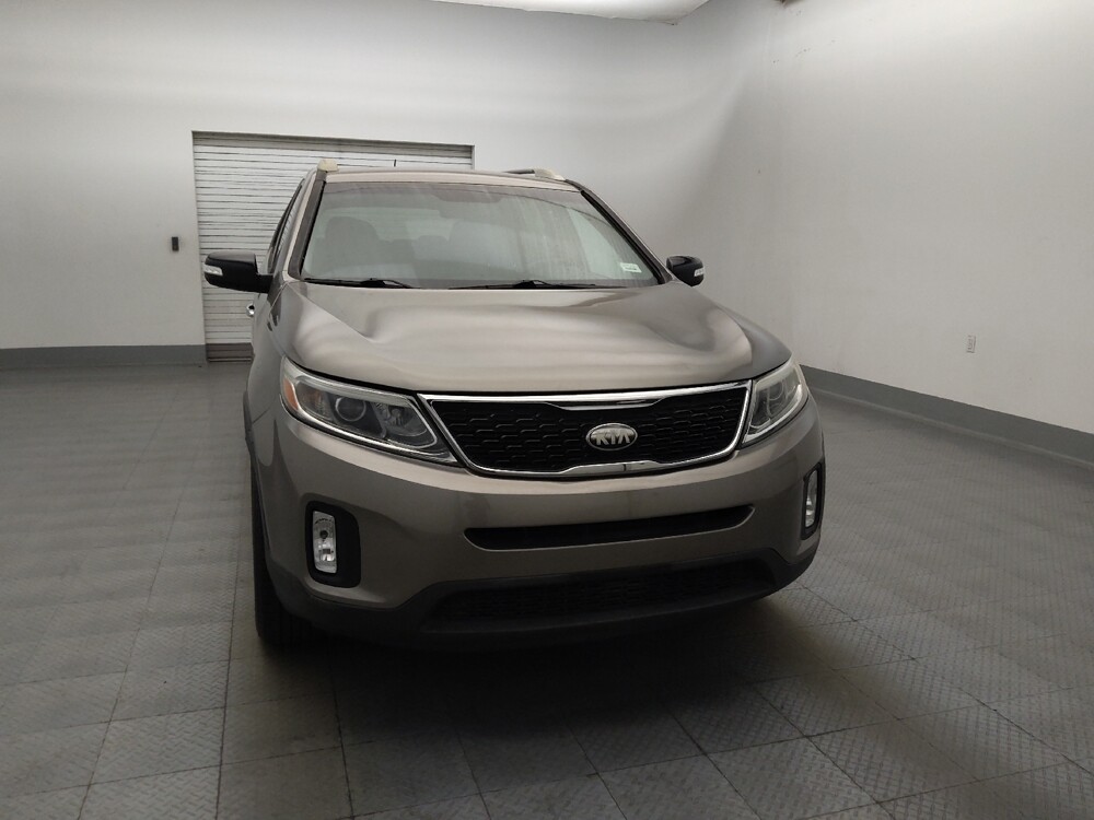2014 Kia Sorento in Mesa, AZ 85210 - 18130960 14