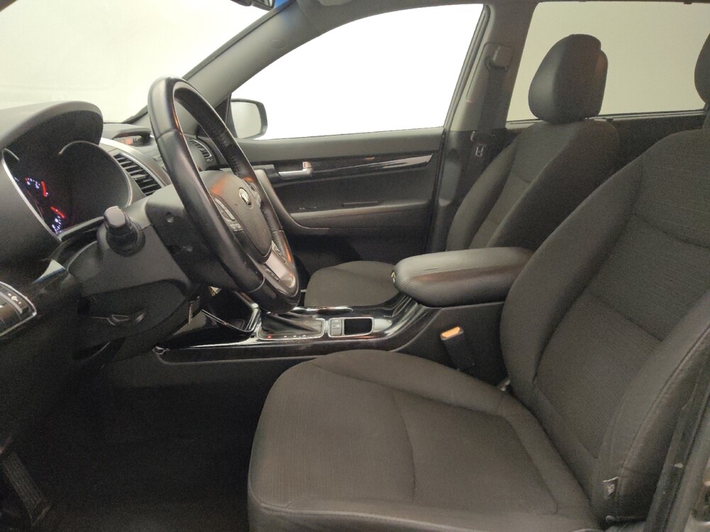 2014 Kia Sorento in Mesa, AZ 85210 - 18130960 17