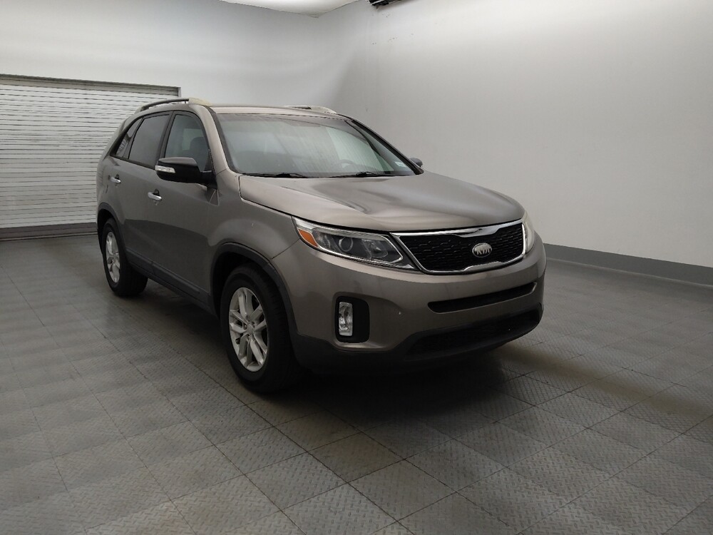 2014 Kia Sorento in Mesa, AZ 85210 - 18130960 13